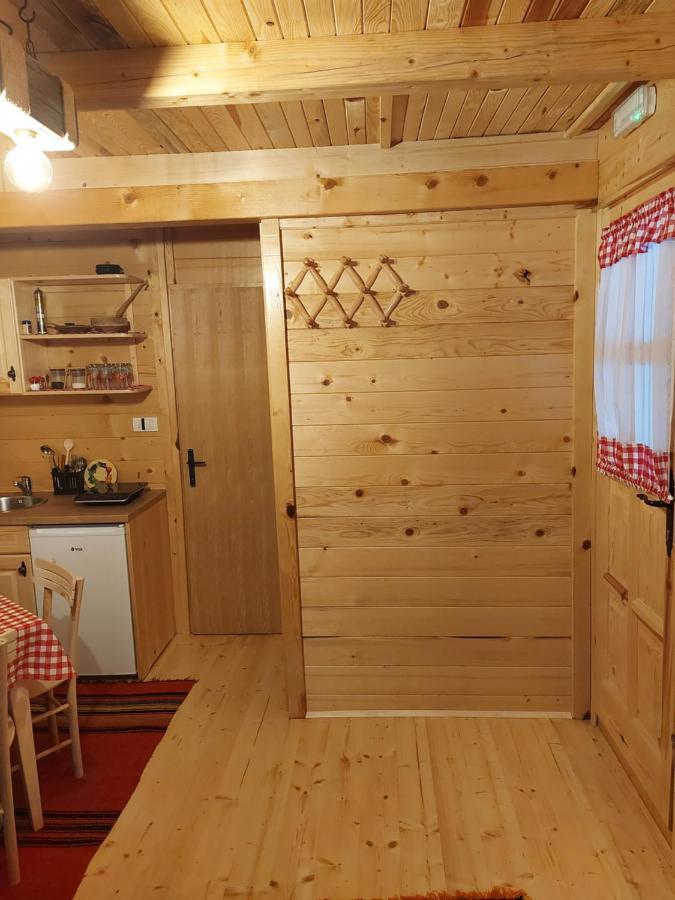 Etno Domacinstvo Uvacki Konaci Βίλα Nova Varoš Εξωτερικό φωτογραφία