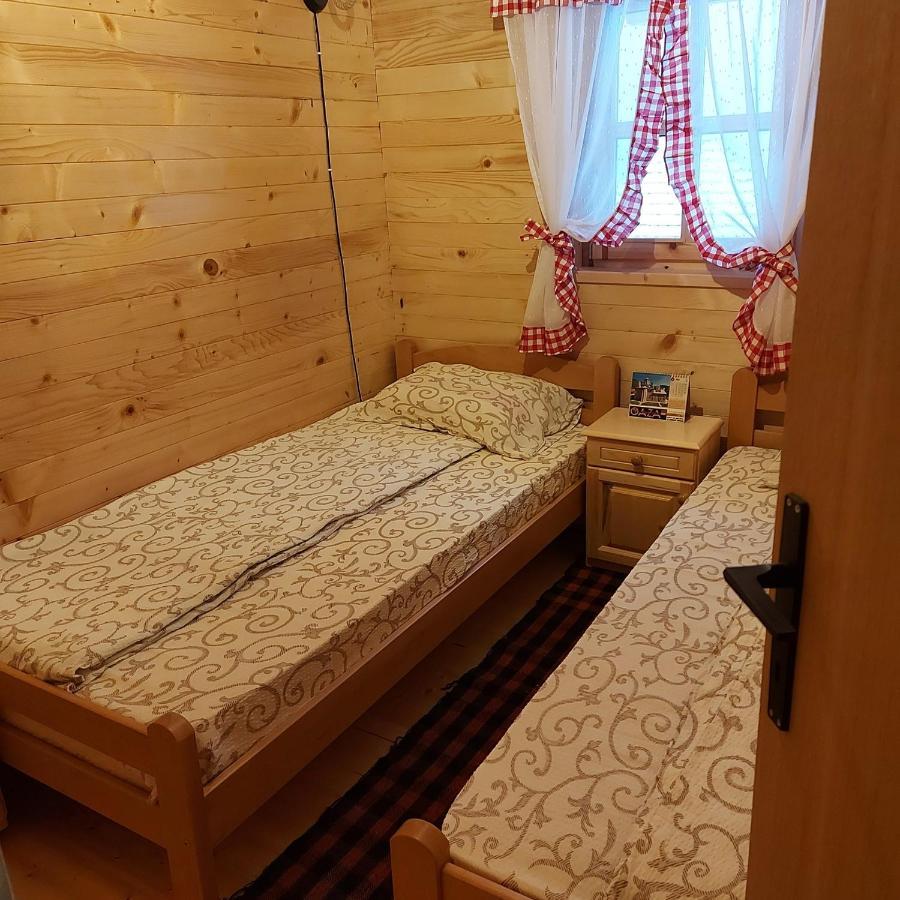 Etno Domacinstvo Uvacki Konaci Βίλα Nova Varoš Εξωτερικό φωτογραφία